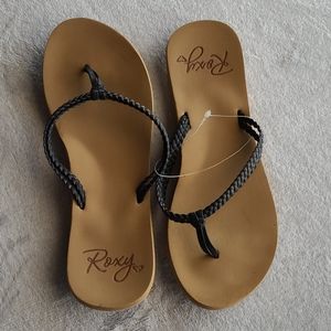 Roxy sandals